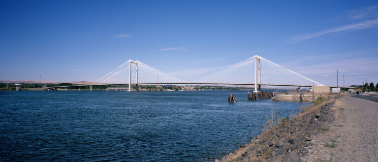 Benton-Franklin Intercounty Bridge, Tri-Cities, Washington